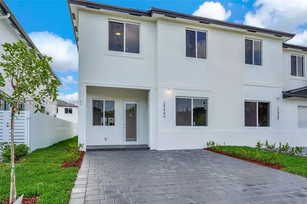 22555 SW 125th, Miami, FL 33170