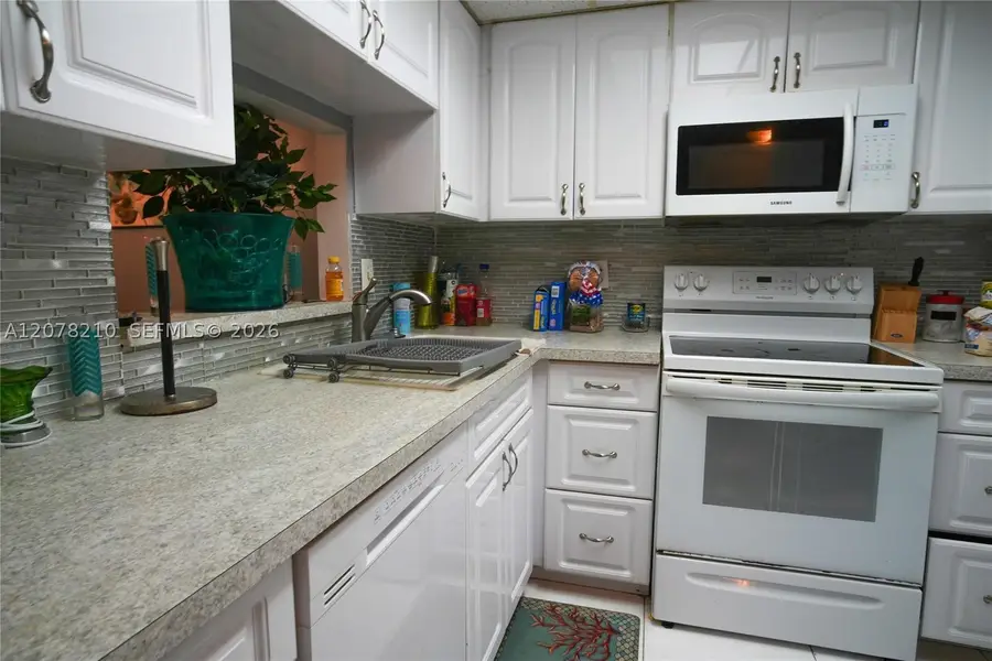 3774 Inverrary #101P, Lauderhill, FL 33319 - #3