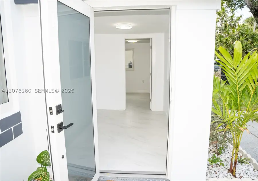 1640 NE 172nd, North Miami Beach, FL 33162 - #3