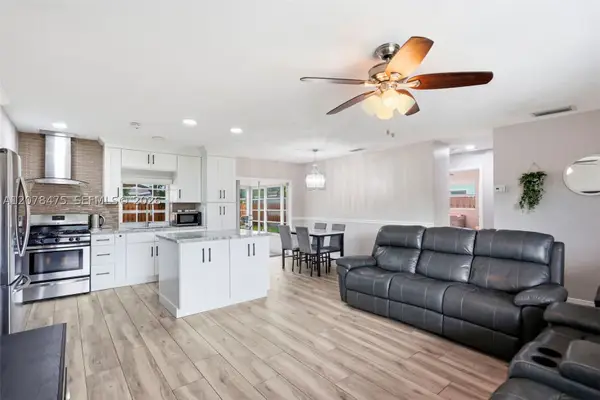 8397 NW 25th, Sunrise, FL 33322