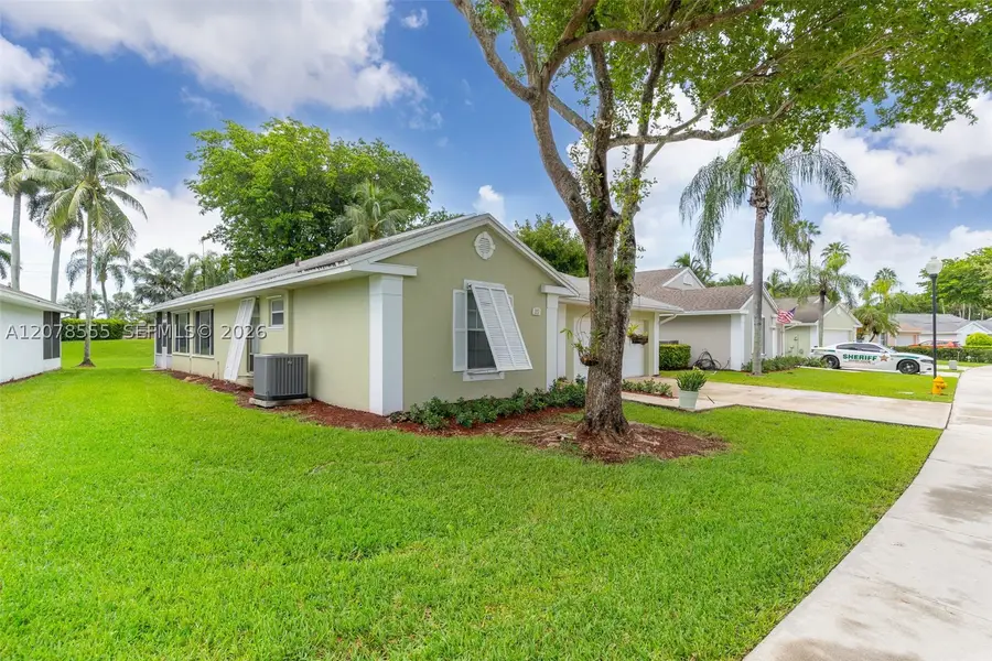 527 SE 27th, Homestead, FL 33033 - #3