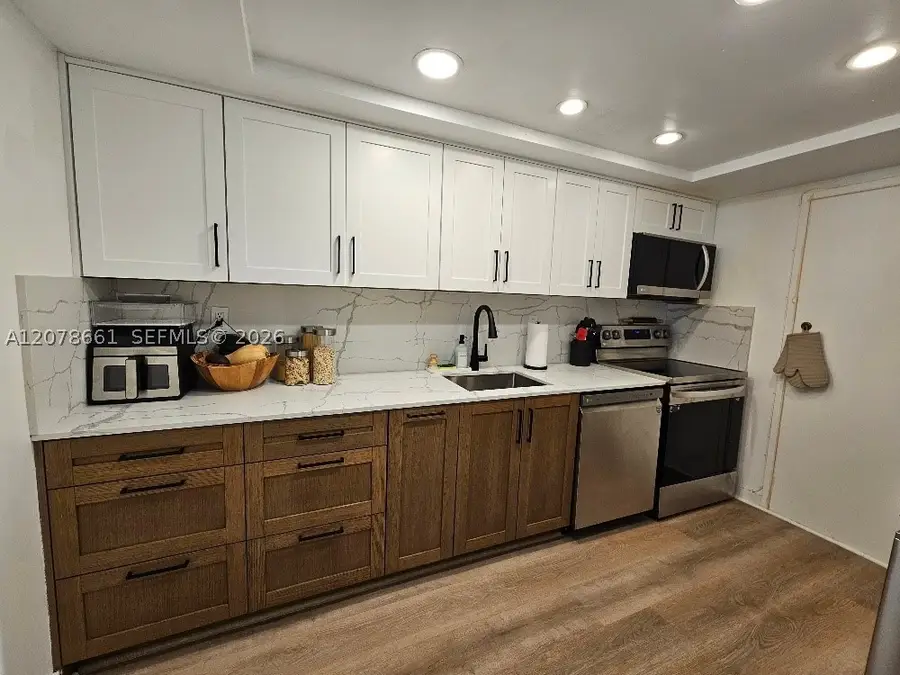 18061 Biscayne #1602, Aventura, FL 33160 - #2