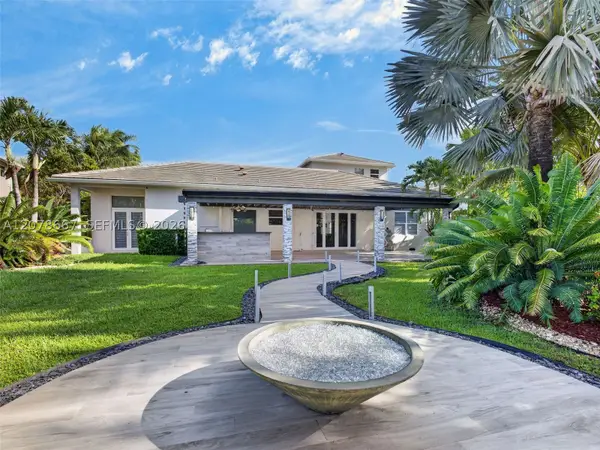 1371 Victoria Isle, Weston, FL 33327