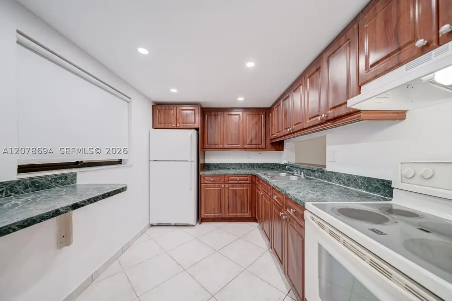 8420 SW 133rd Ave #224, Miami, FL 33183 - #3