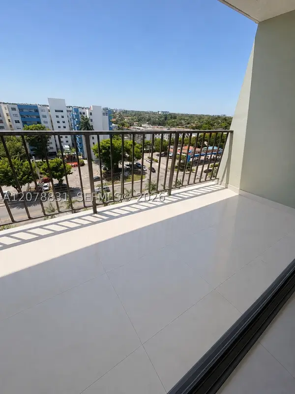 5055 NW 7th #1004, Miami, FL 33126