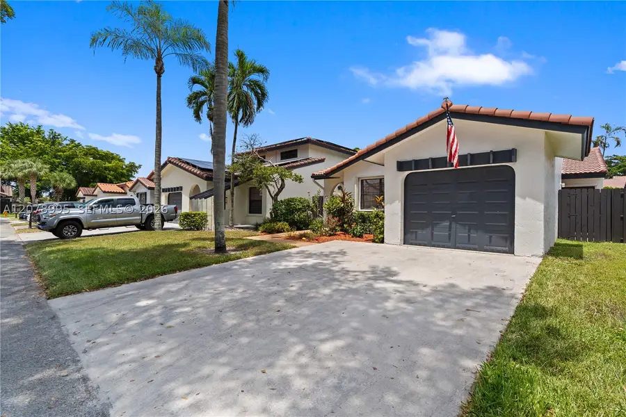 6633 NW 176th, Hialeah, FL 33015 - #3
