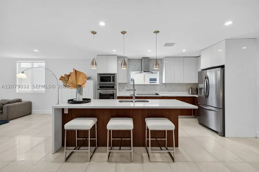 904 NE 15th, Fort Lauderdale, FL 33304 - #3