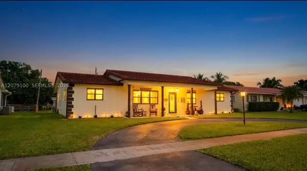 4301 Adams, Hollywood, FL 33021