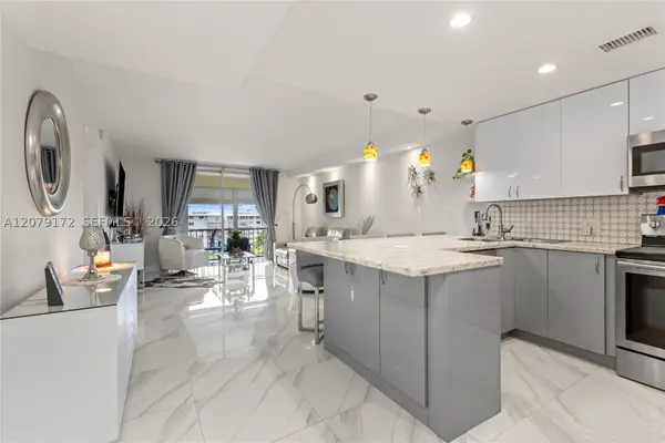 2855 Leonard #H605, Aventura, FL 33160