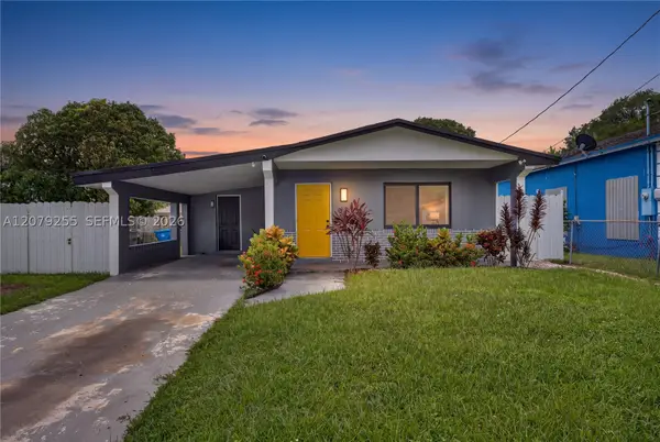 5724 SW 18th, West Park, FL 33023