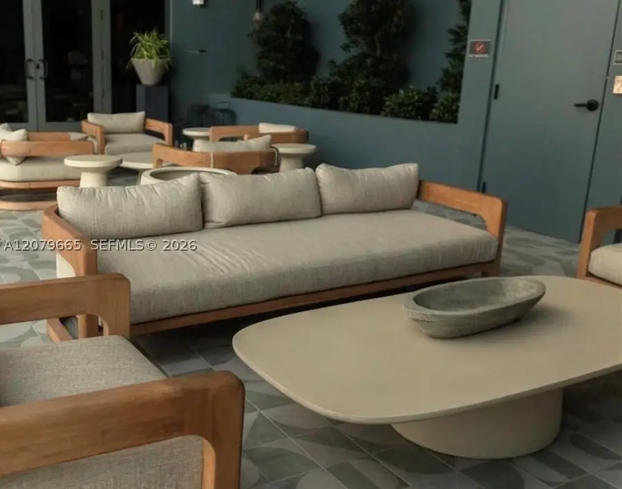 121 NE 5th #2002, Miami, FL 33132 - #3