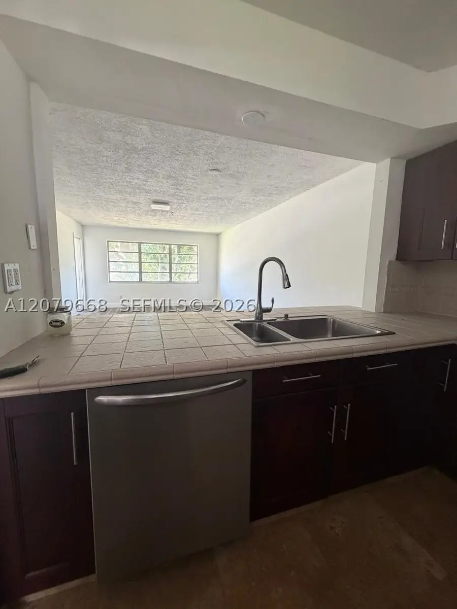 1400 NE 191st #310, Miami, FL 33179 - #3