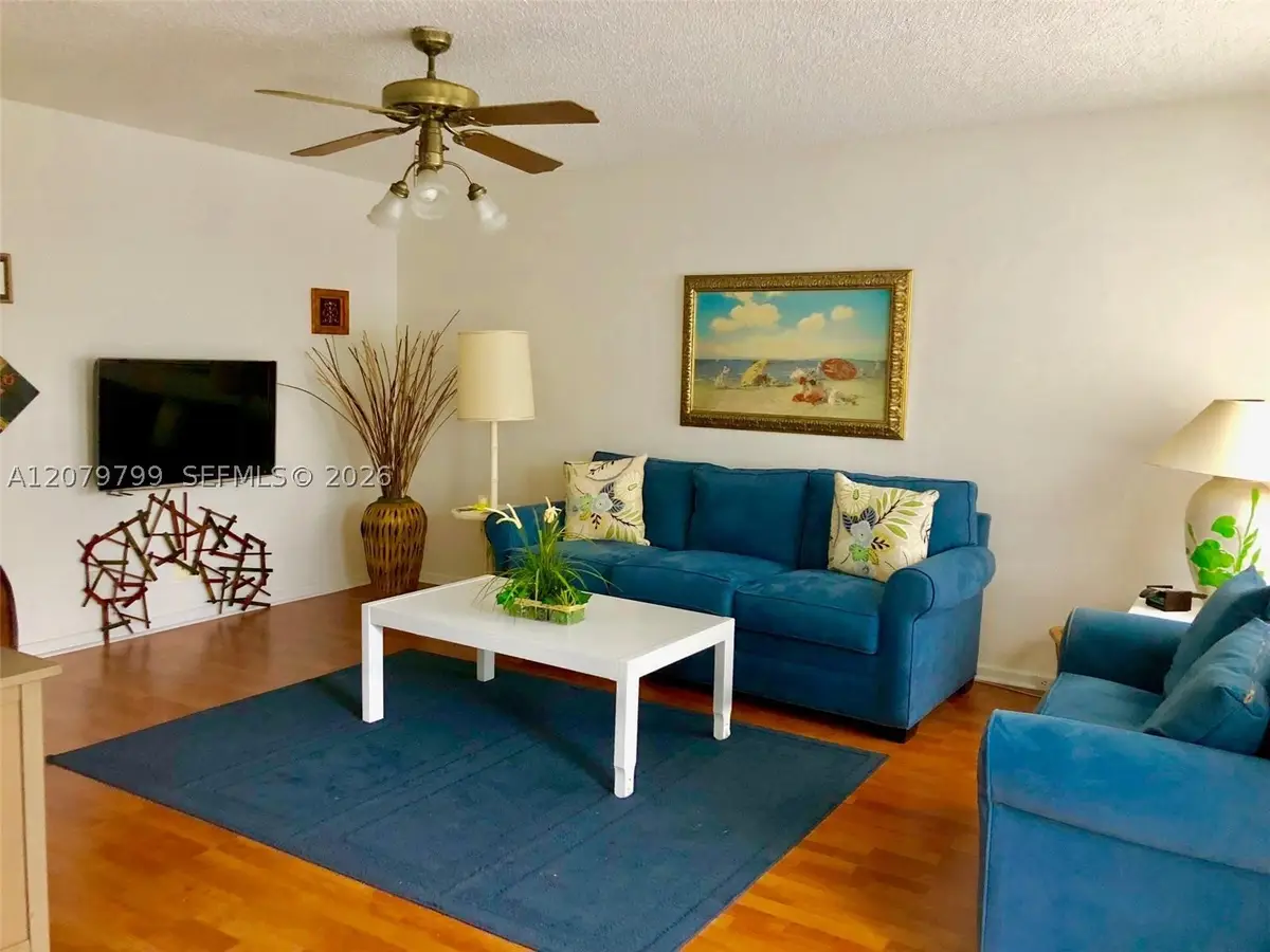 300 SW 134th #405E, Pembroke Pines, FL 33027 - #1