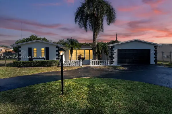 860 NW 207th, Miami Gardens, FL 33169