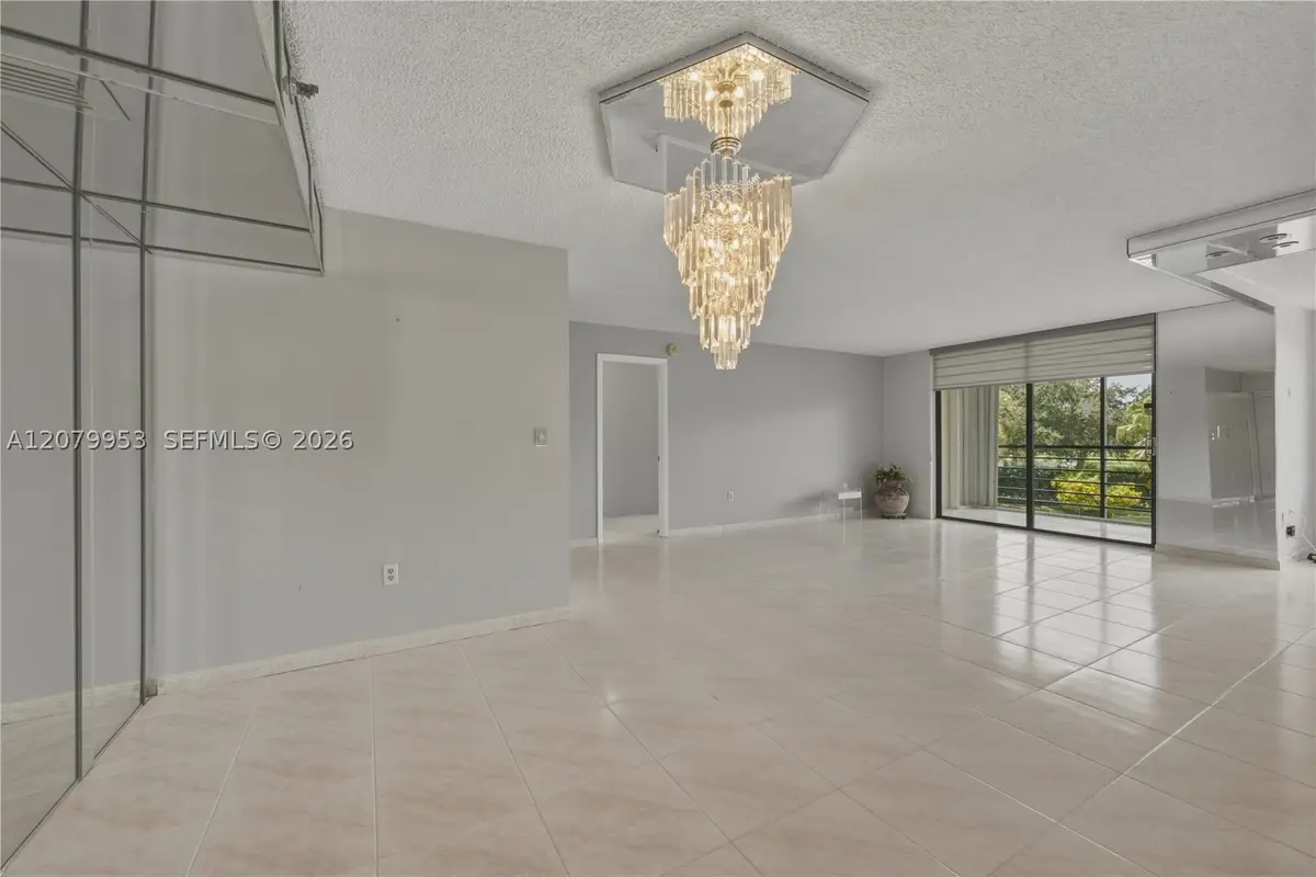 900 Saint Charles #310, Pembroke Pines, FL 33026 - #1