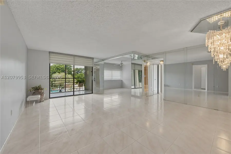 900 Saint Charles #310, Pembroke Pines, FL 33026 - #3