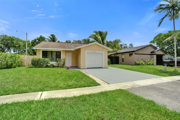5312 NW 92nd, Sunrise, FL 33351