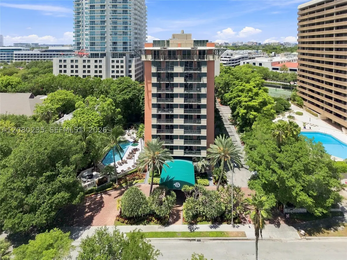 2951 S Bayshore #305, Miami, FL 33133 - #1
