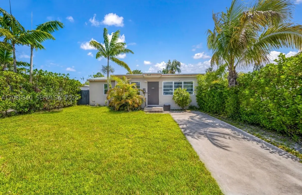 2326 Harding, Hollywood, FL 33020 - #1