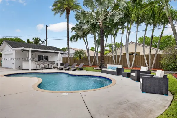 18211 SW 95th, Palmetto Bay, FL 33157