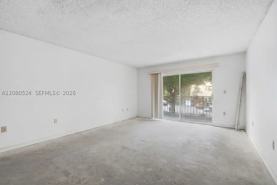13701 Kendale Lakes #B-207, Miami, FL 33183 - #2