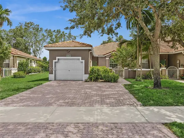 7420 S Aragon #1, Sunrise, FL 33313