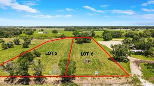 1226 Ne 48th, Okeechobee, FL 34972