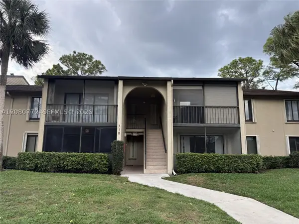 718 Sunny Pine #F2, Greenacres, FL 33415