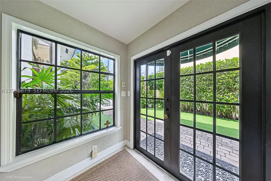 596 Fernwood #B, Key Biscayne, FL 33149 - #2