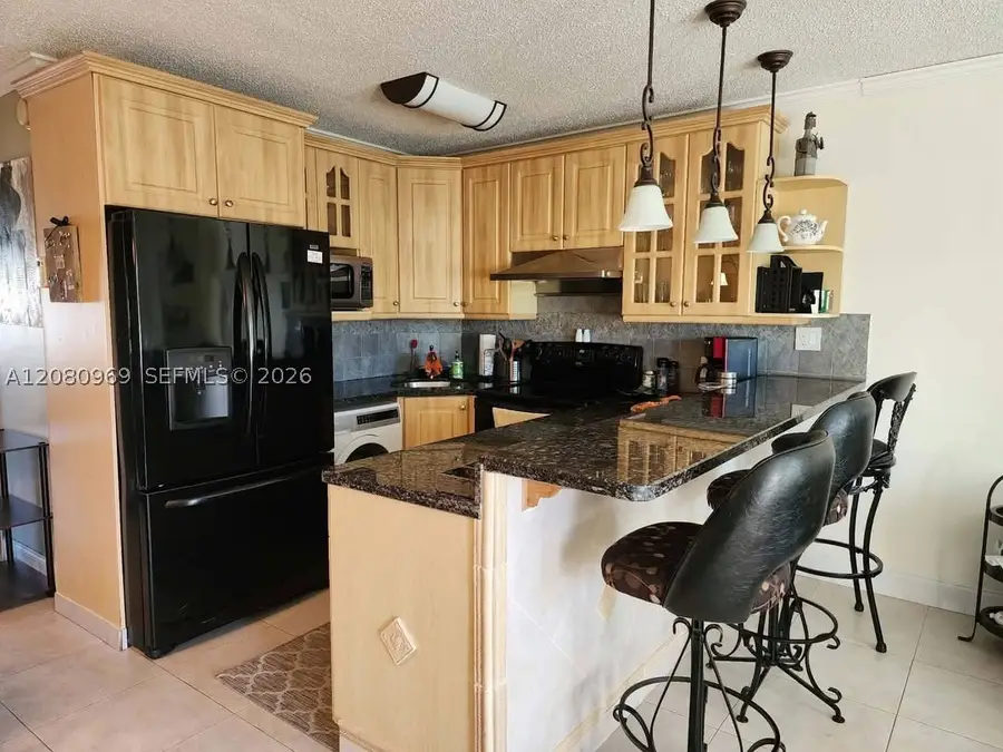 15600 NE 6th #27D, Miami, FL 33162 - #3
