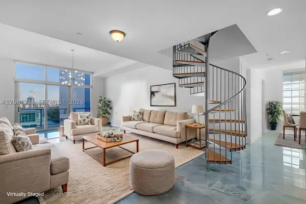 201 Aqua #PH4, Miami Beach, FL 33141
