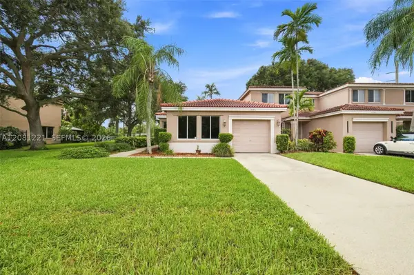 1533 W Harmony Lake, Davie, FL 33324