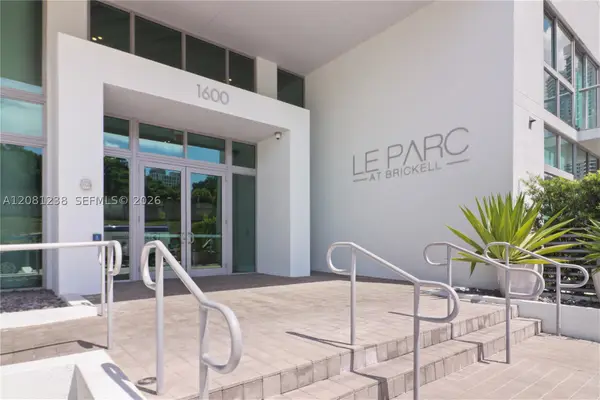 1600 SW 1st #512, Miami, FL 33129