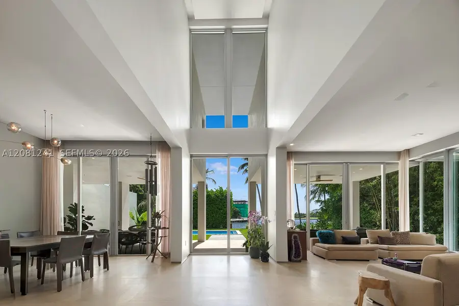 9407 E Broadview, Bay Harbor Islands, FL 33154 - #3