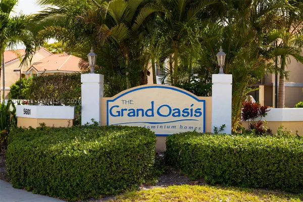 5681 Riverside #105A6, Coral Springs, FL 33067
