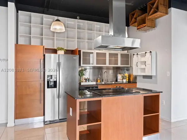 10 SW South River #715, Miami, FL 33130