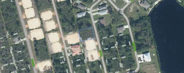 Address Withheld By Seller, Sebring, FL 33872