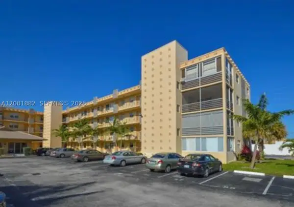 2145 Pierce #223, Hollywood, FL 33020