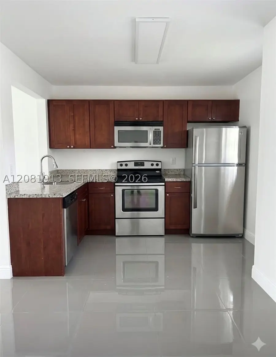 10325 NW 11th #101, Pembroke Pines, FL 33026 - #3