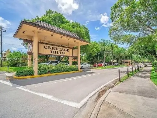 301 Cambridge #306, Hollywood, FL 33024 - #2