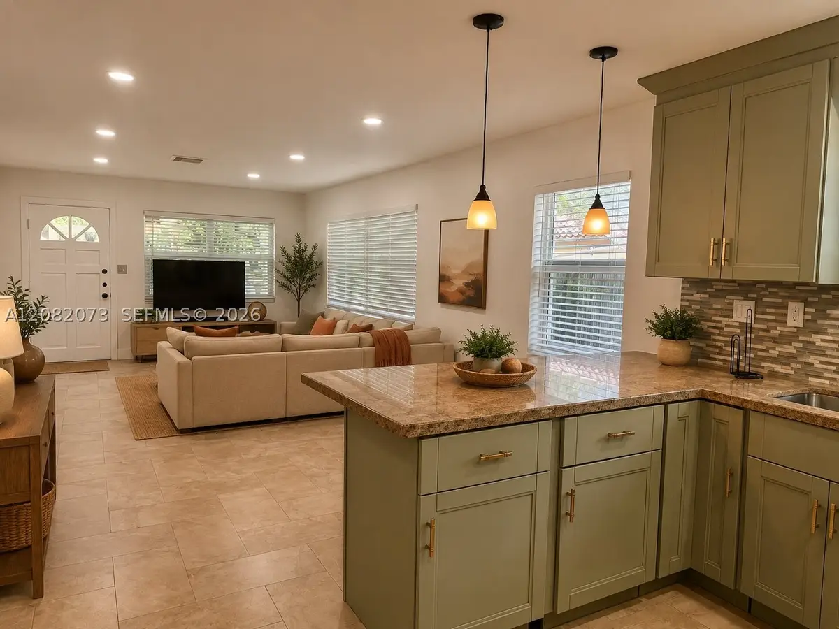 1538 Jefferson, Hollywood, FL 33020 - #1