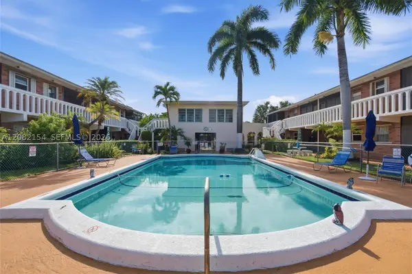 Address Withheld By Seller, Hallandale, FL 33009