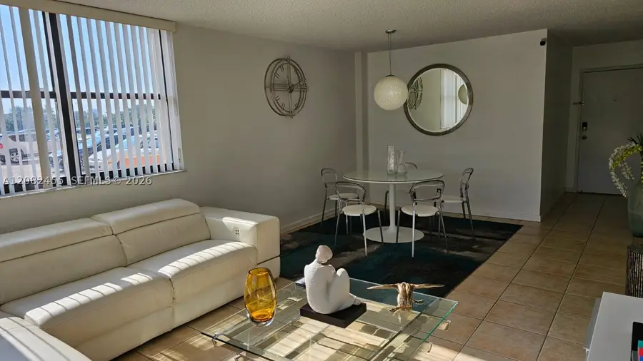 2450 NE 135th #102, North Miami, FL 33181 - #3
