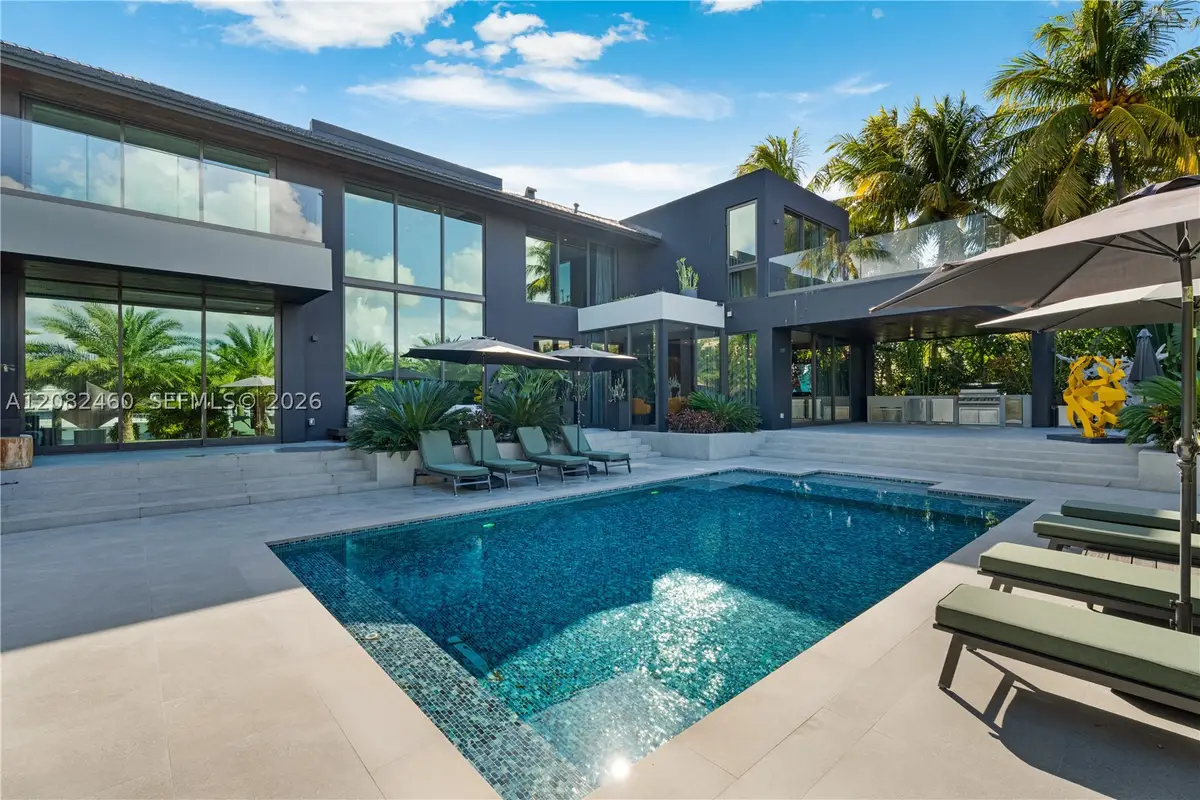 131 Cape Florida, Key Biscayne, FL 33149 - #1