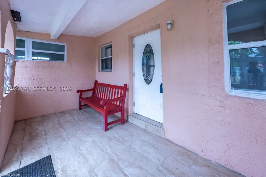 918 NW 13th, Fort Lauderdale, FL 33311 - #3