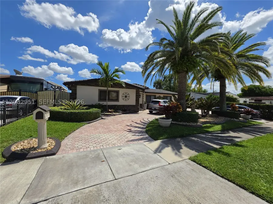 8450 NW 178th, Hialeah, FL 33015 - #3