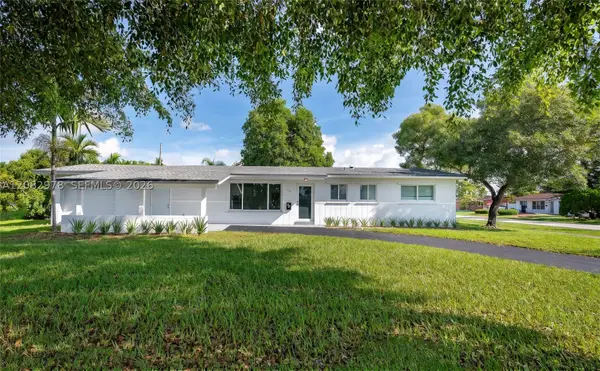 10441 SW 46th, Miami, FL 33165