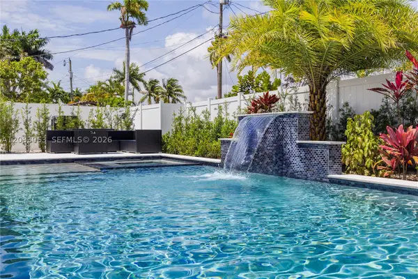 1104 N 13th, Hollywood, FL 33019