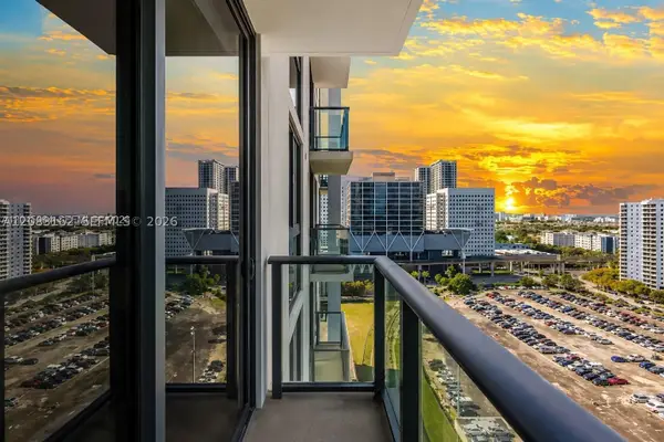 11 NE 6th #1712, Miami, FL 33132