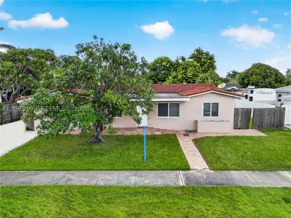 9745 SW 165th, Miami, FL 33157